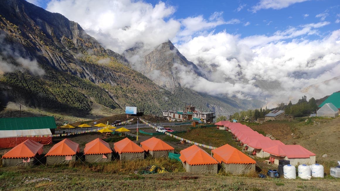 Responsible Travel in the Mountains: Small Habits, Big Impact