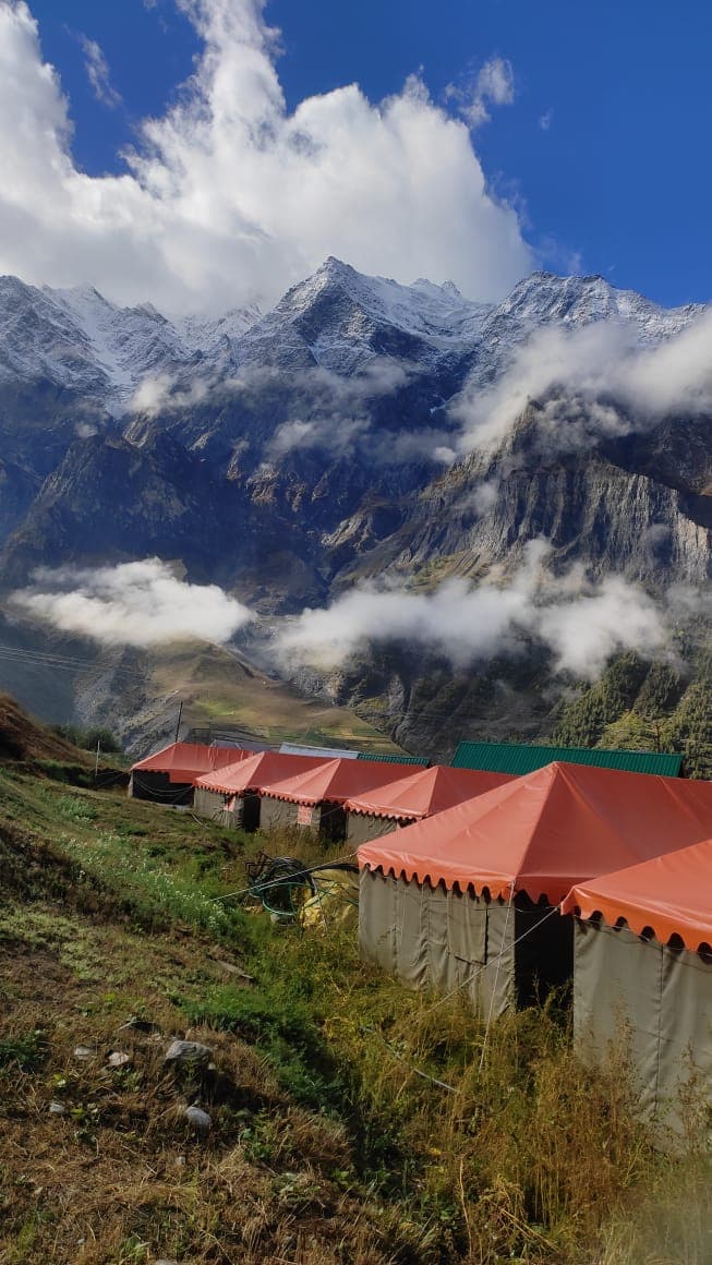 Snowline Lodge, Narkanda